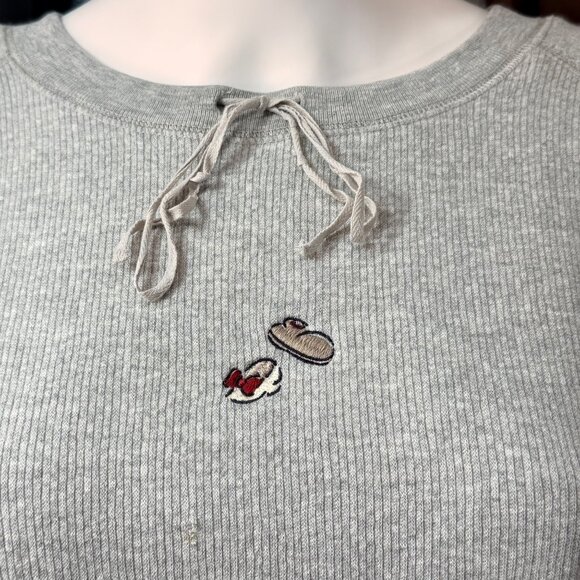 Disney Sweatshirt Womens XXL Gray Cotton Mickey Minnie Embroidery Loungewear - Picture 4 of 11